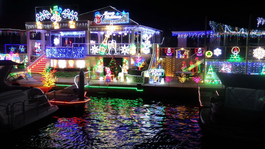 Mandurah’s wonderful Canal Christmas lights at Halls Head